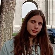 Me encanta aprender idiomas  y dar clases para integrar el idioma con facilidad más allá de aprender vocabulario, gramática etc